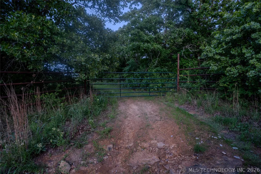 Maple Drive Kellyville, OK 74039