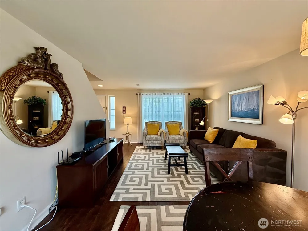 611 Andrews Avenue Cosmopolis, WA 98537