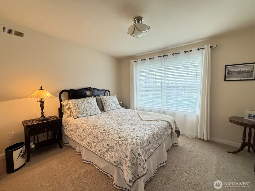 611 Andrews Avenue Cosmopolis, WA 98537