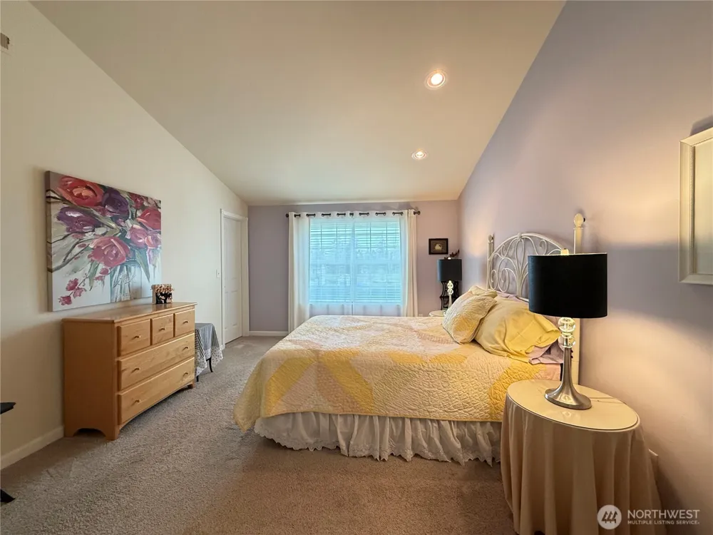 611 Andrews Avenue Cosmopolis, WA 98537