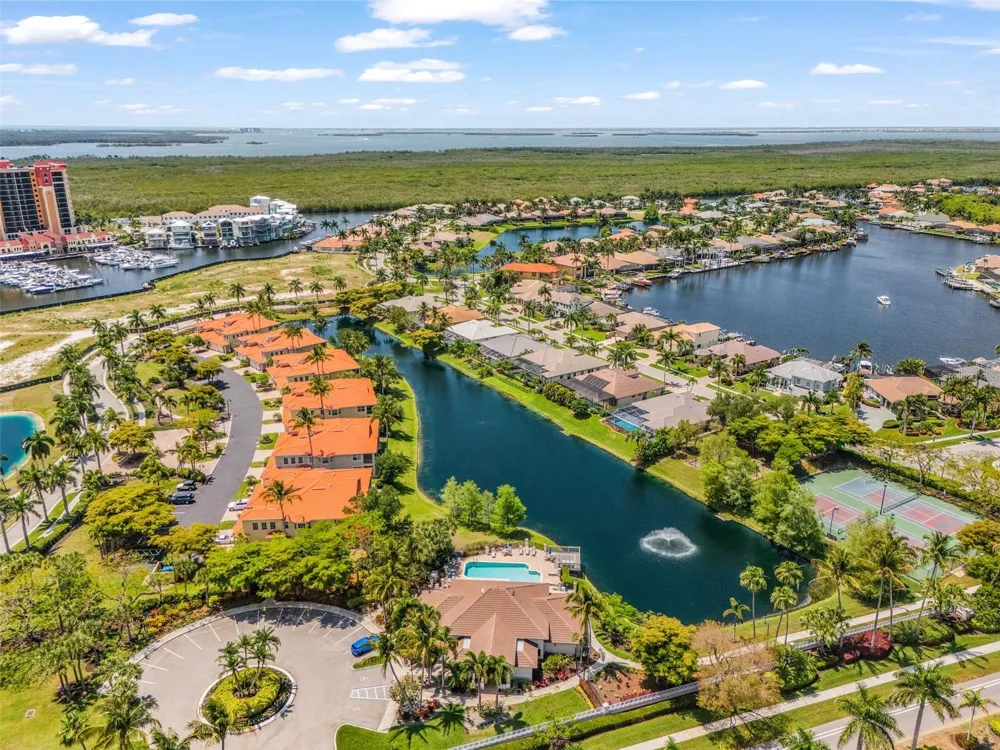 5626 CAPE HARBOUR DRIVE #202 Cape Coral, FL 33914