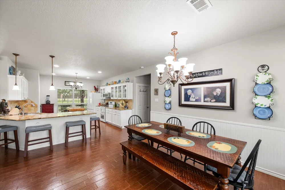 801 Seeton Road Mansfield, TX 76063