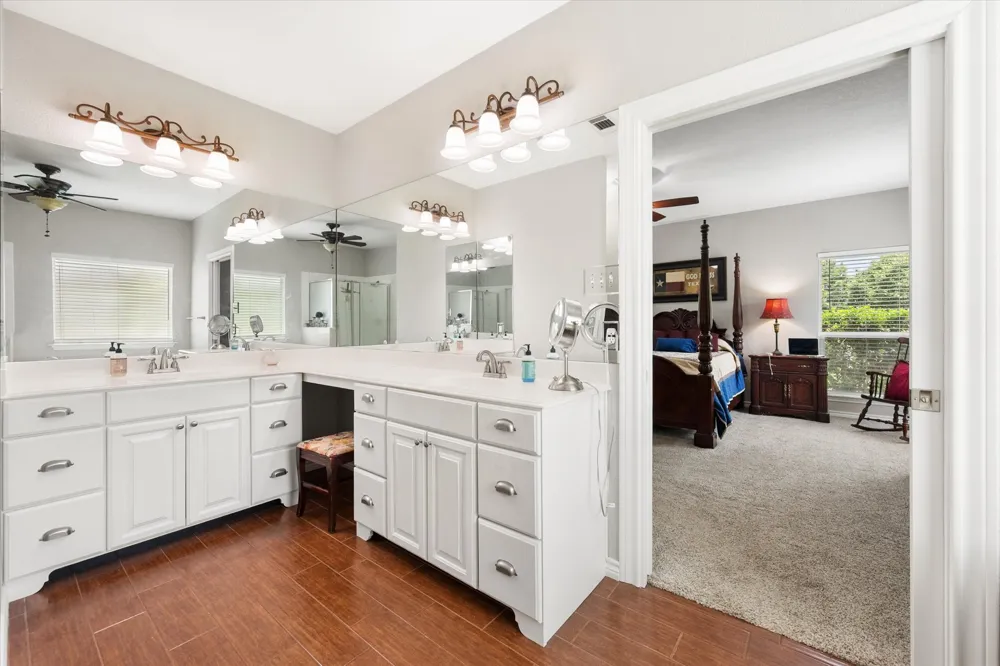 801 Seeton Road Mansfield, TX 76063