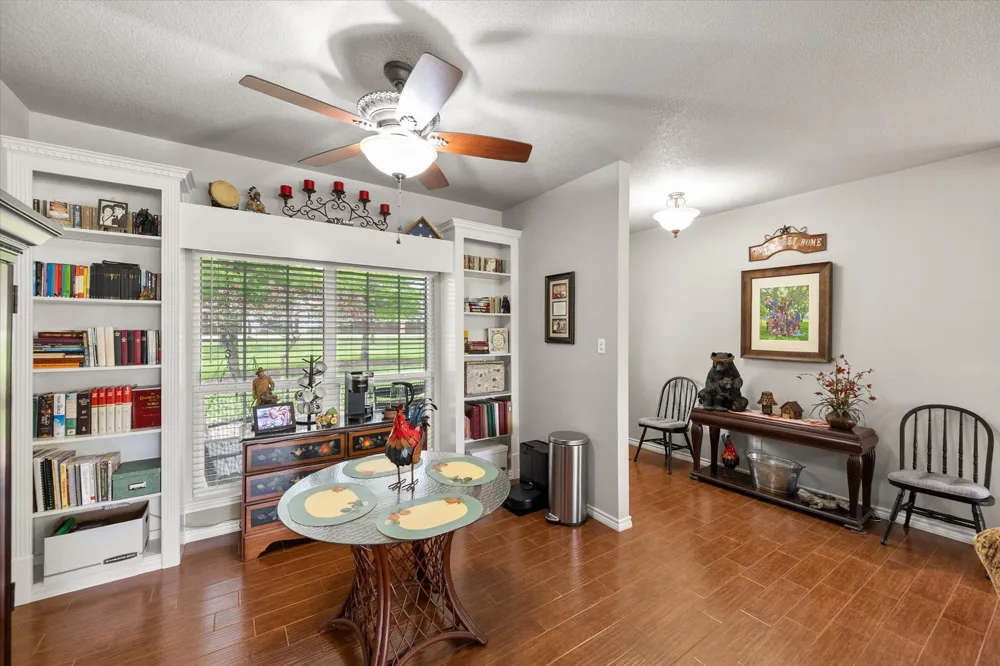 801 Seeton Road Mansfield, TX 76063