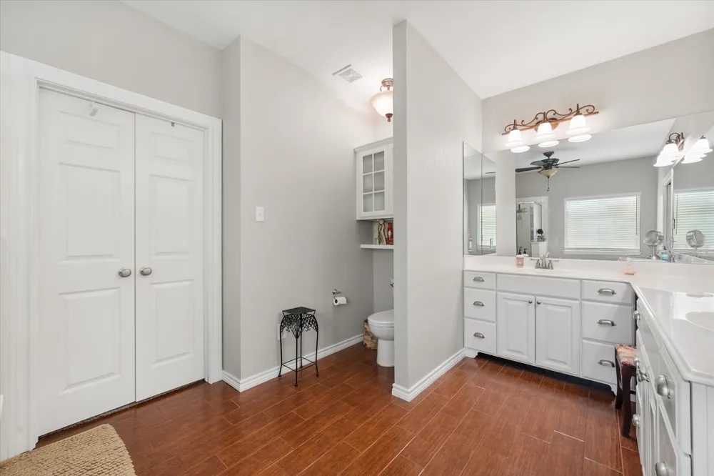 801 Seeton Road Mansfield, TX 76063