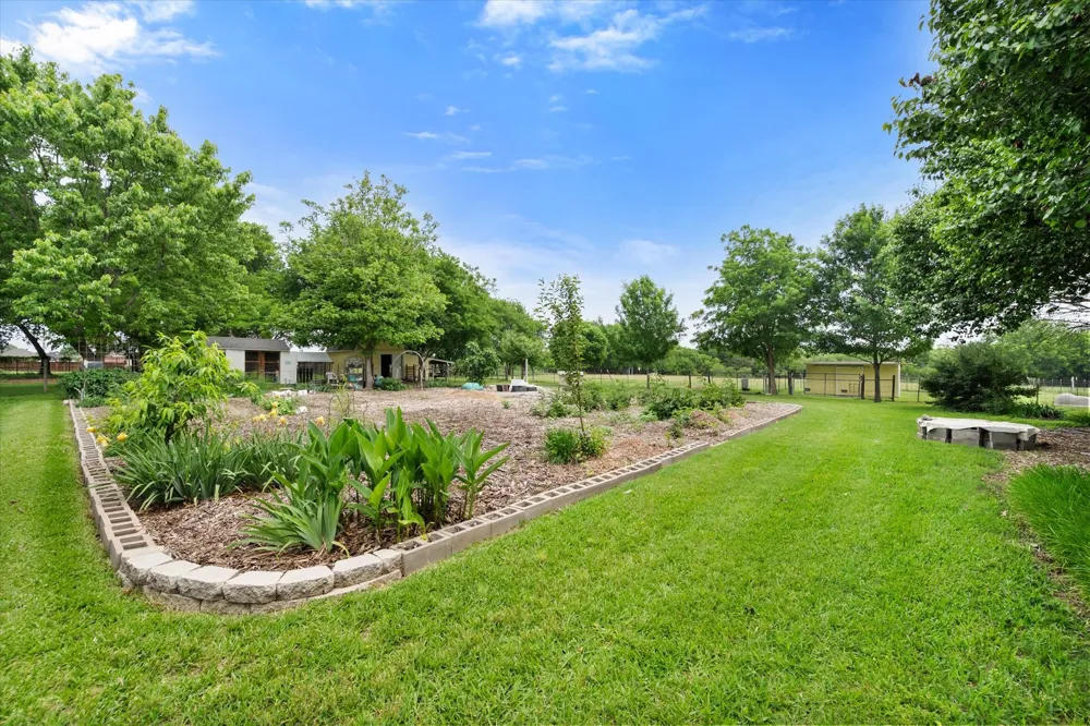 801 Seeton Road Mansfield, TX 76063