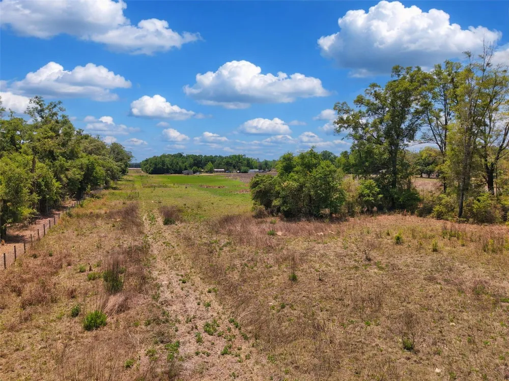 18 AC NW CR 138 Branford, FL 32008