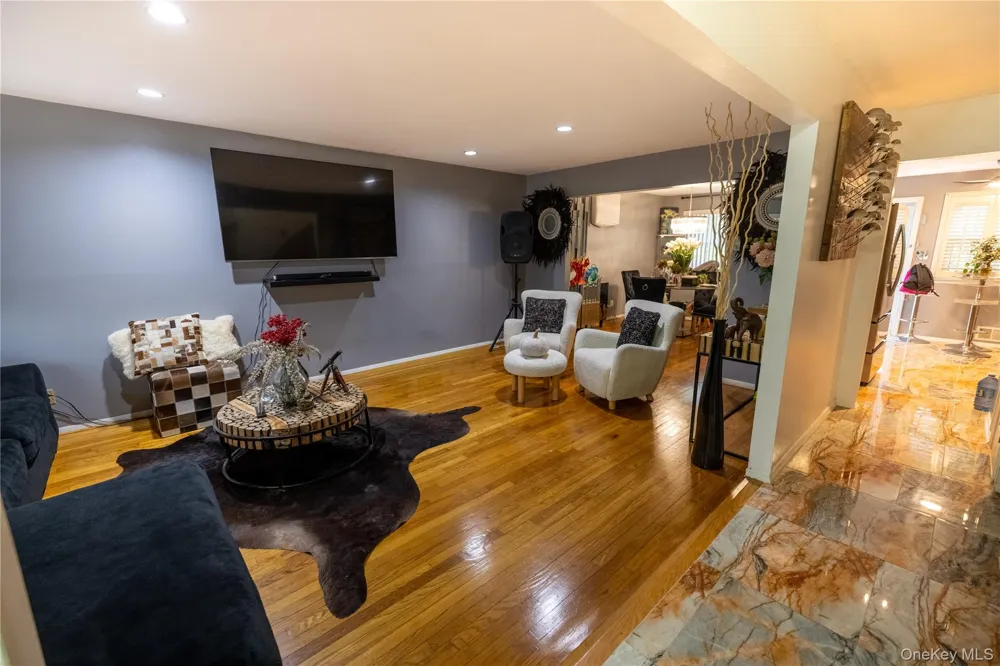 147-19 259th Street Rosedale, NY 11422