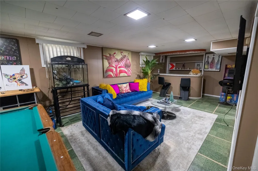 147-19 259th Street Rosedale, NY 11422