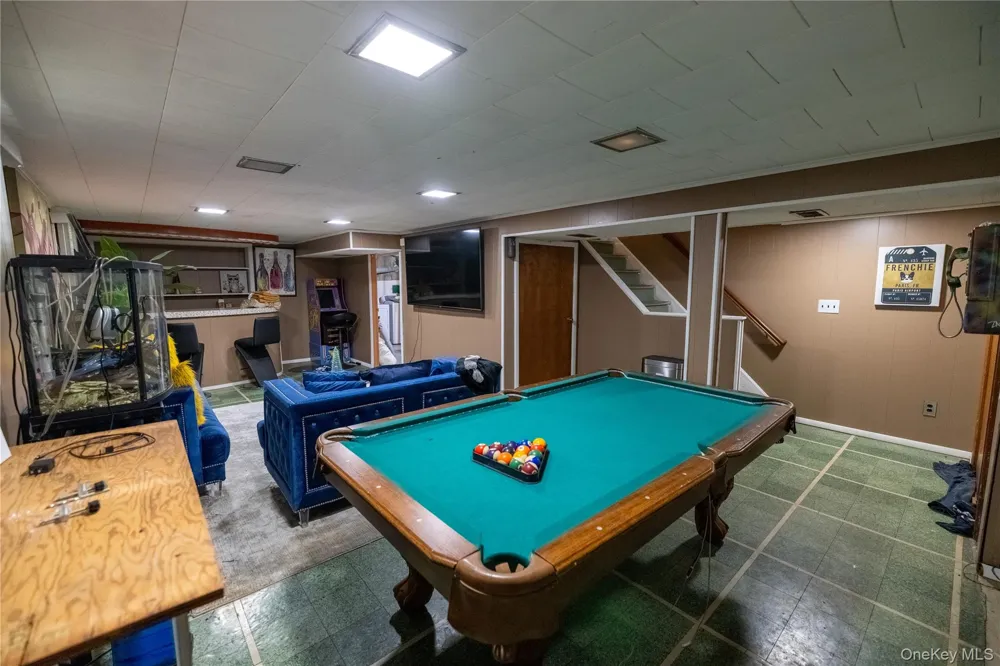 147-19 259th Street Rosedale, NY 11422