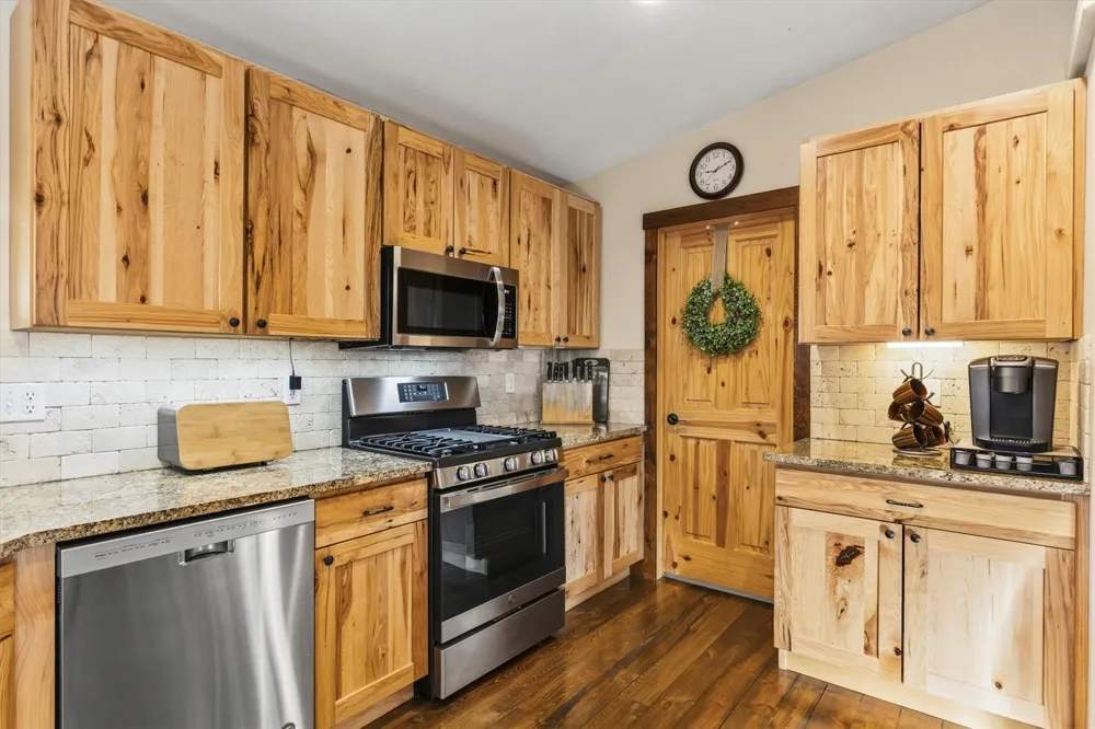 30345 Coyote Run Court Oak Creek, CO 80467