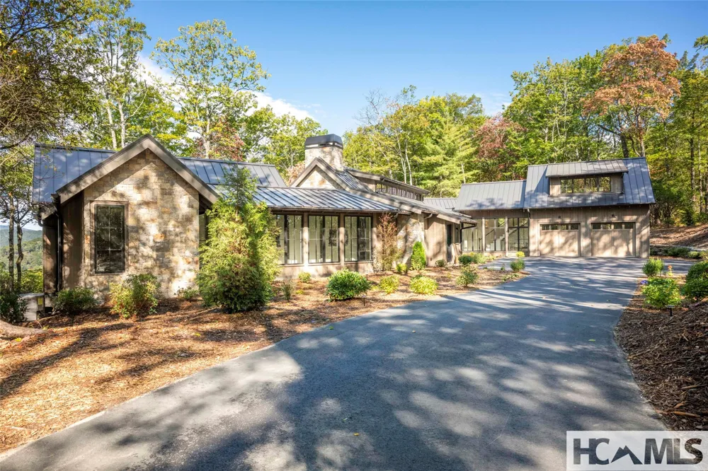 519 Eagle Drive Sapphire, NC 28774