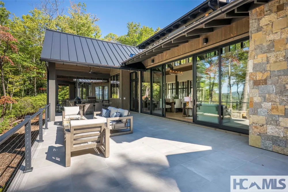 519 Eagle Drive Sapphire, NC 28774