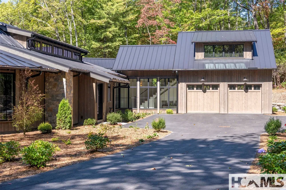 519 Eagle Drive Sapphire, NC 28774
