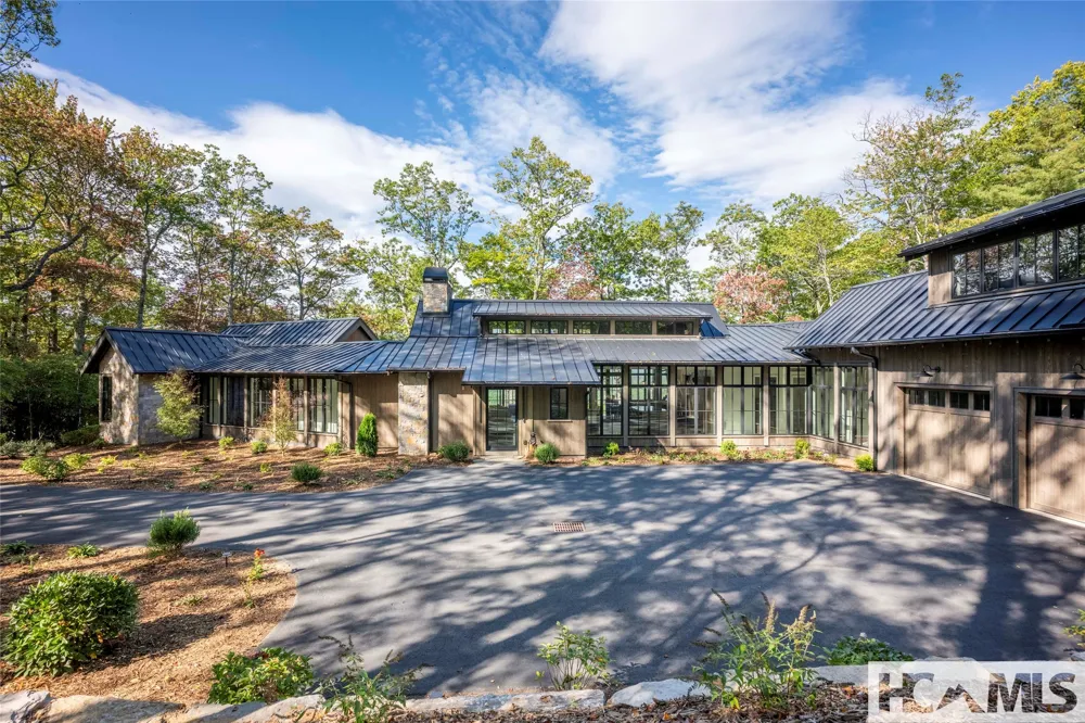 519 Eagle Drive Sapphire, NC 28774