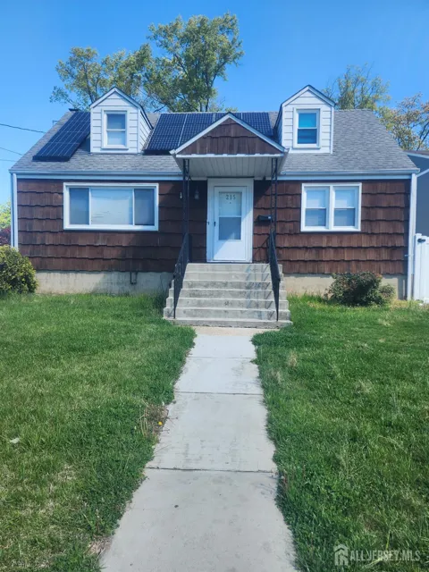 215 Summit Avenue