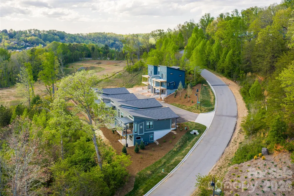 514 Sunset Villas Lane Asheville, NC 28804