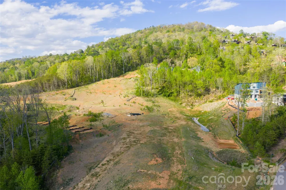 514 Sunset Villas Lane Asheville, NC 28804