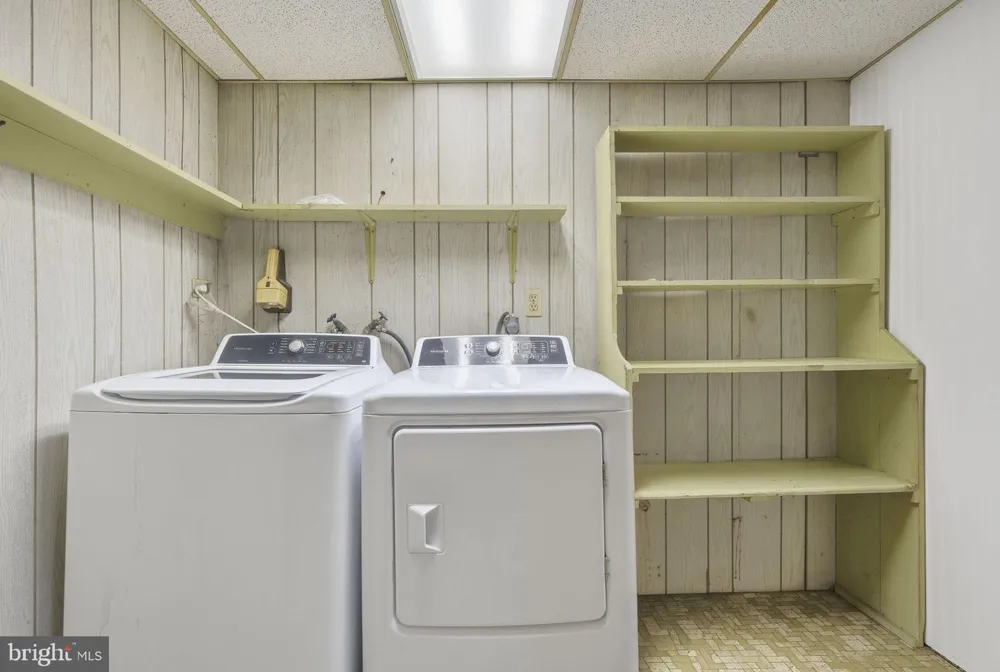 40 MABLE LANE Berkeley Springs, WV 25411