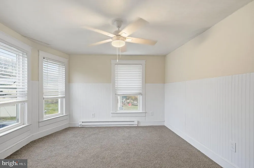 40 MABLE LANE Berkeley Springs, WV 25411