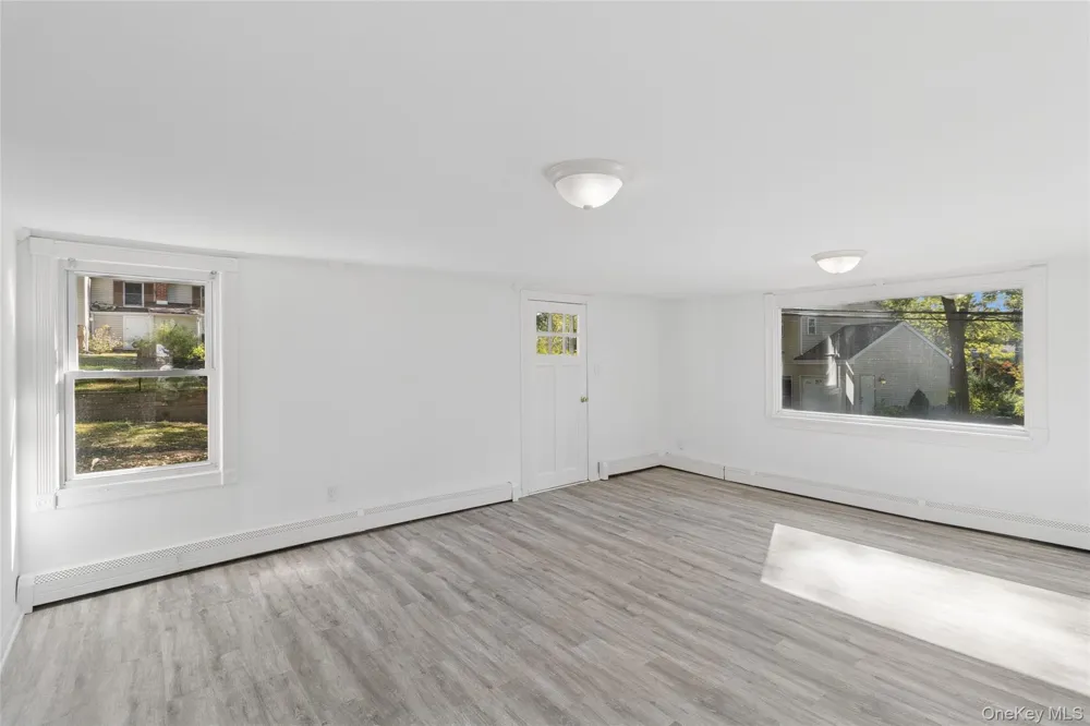 7 Yucca Road Rocky Point, NY 11778