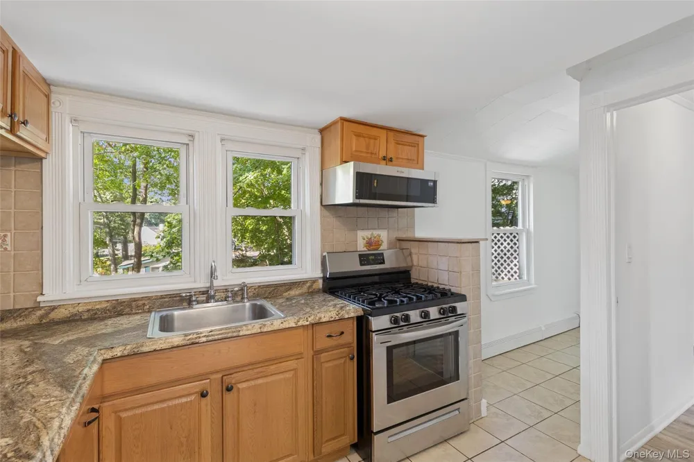 7 Yucca Road Rocky Point, NY 11778