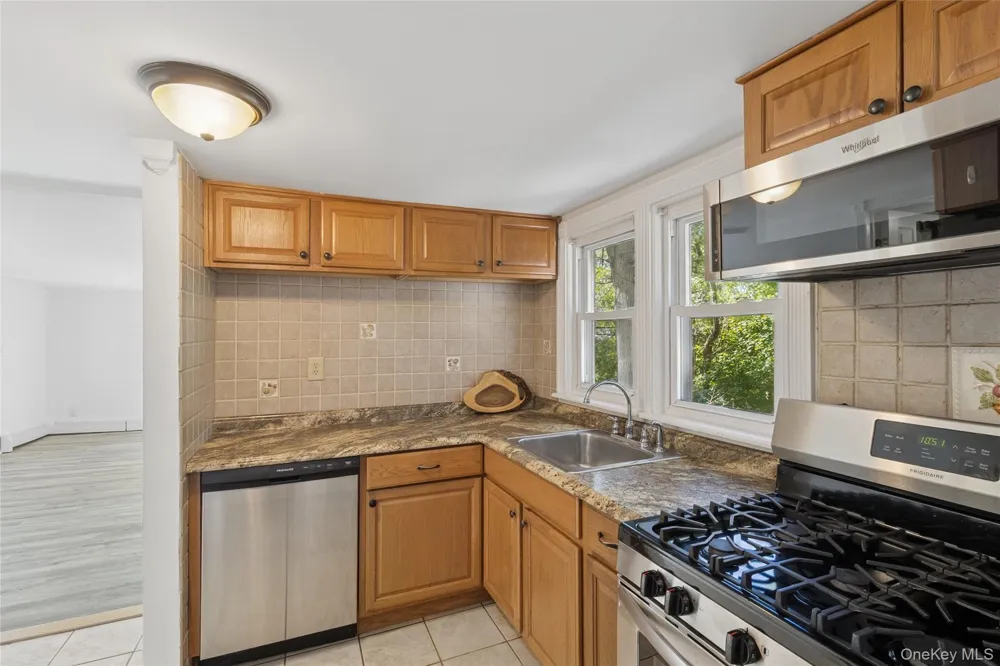 7 Yucca Road Rocky Point, NY 11778