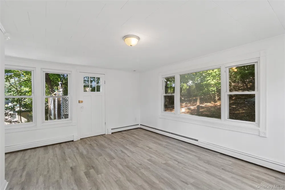 7 Yucca Road Rocky Point, NY 11778