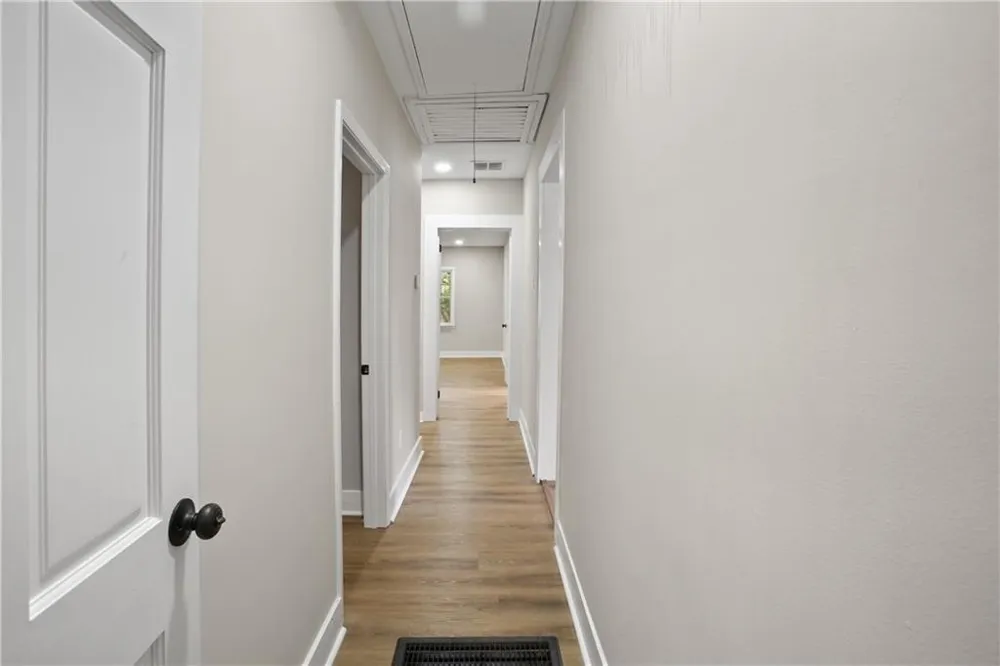 556 Holly Street NW Atlanta, GA 30318