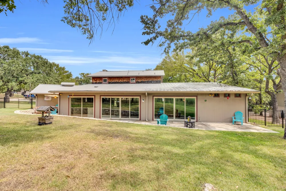 5102 Largo Drive De Cordova, TX 76049