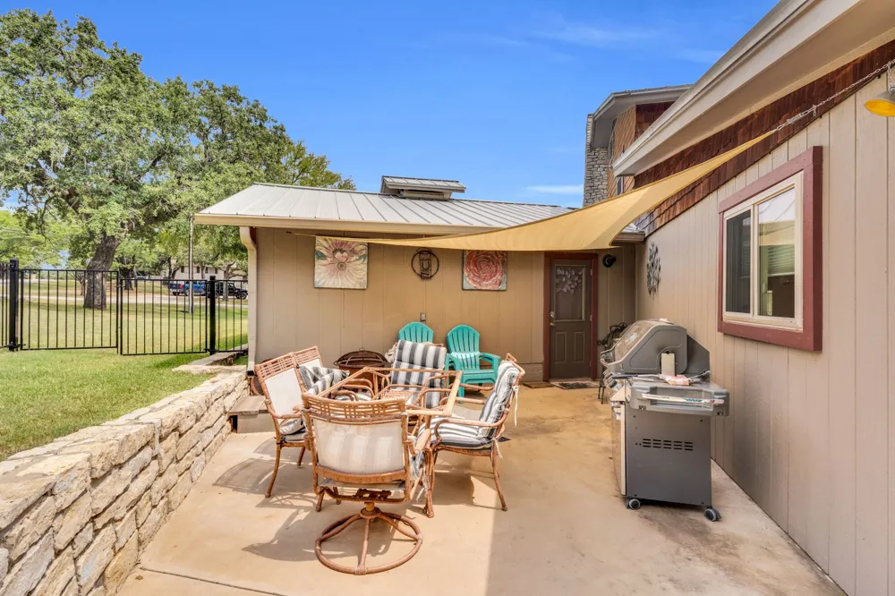 5102 Largo Drive De Cordova, TX 76049