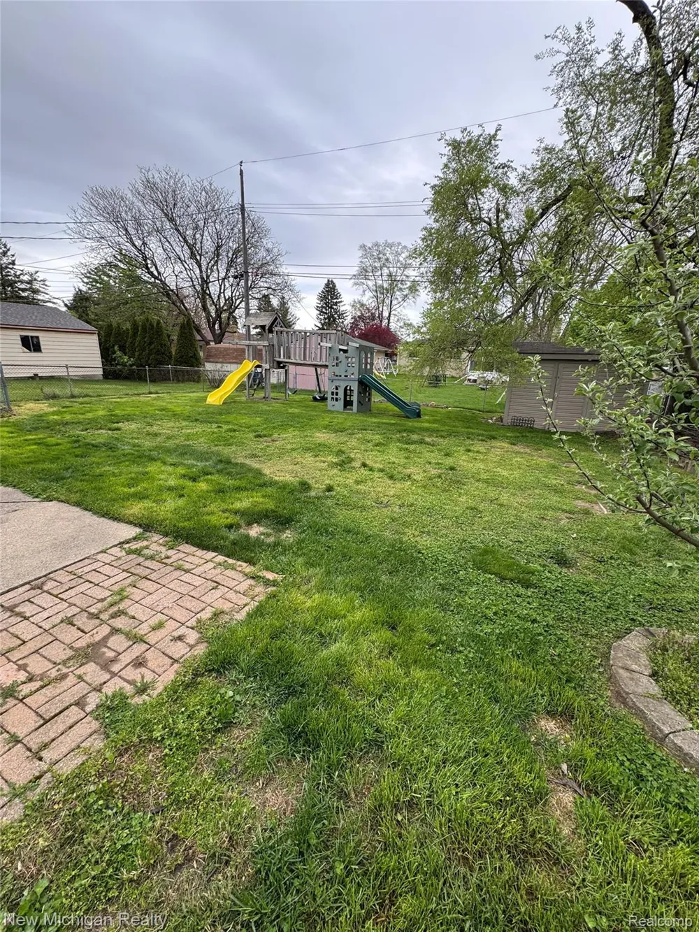 31090 Mc Namee Fraser City, MI 48026