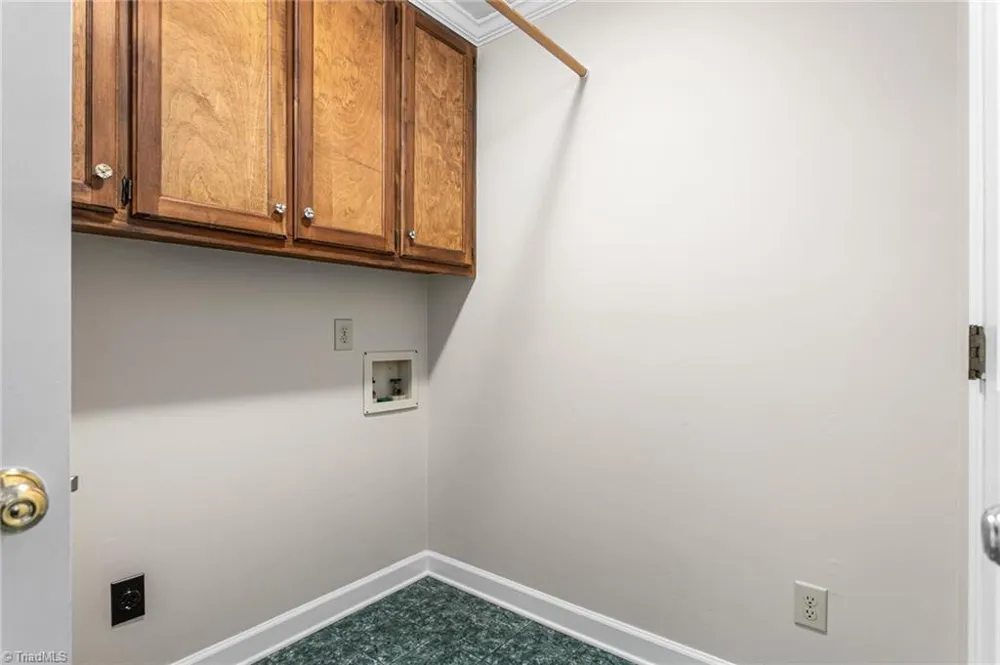 306 Travis Lane Gibsonville, NC 27249