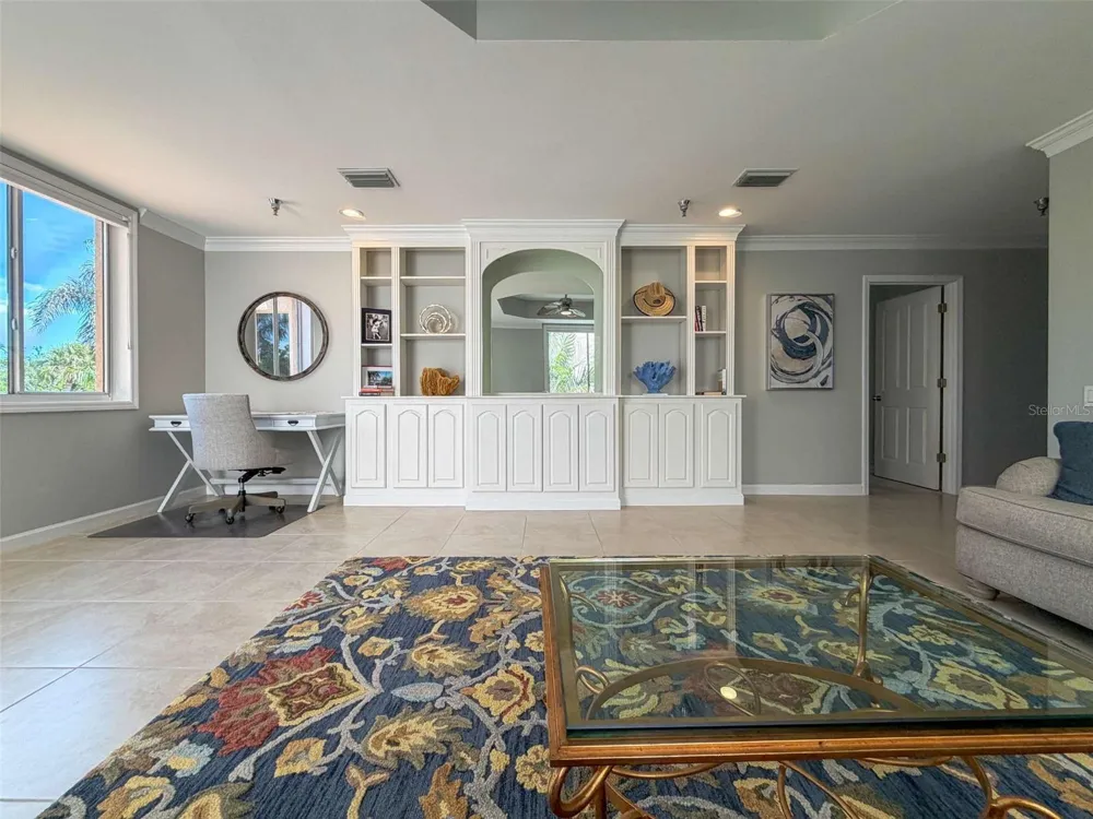 2013 HARBOUR LINKS DRIVE #2013 Longboat Key, FL 34228