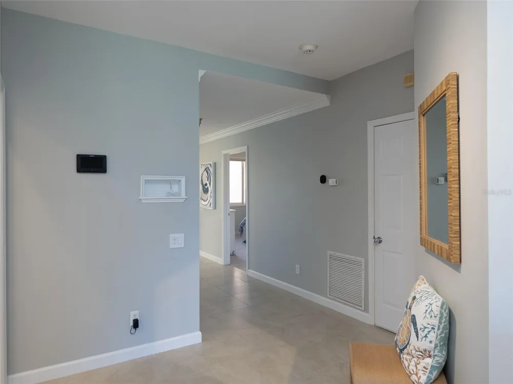2013 HARBOUR LINKS DRIVE #2013 Longboat Key, FL 34228
