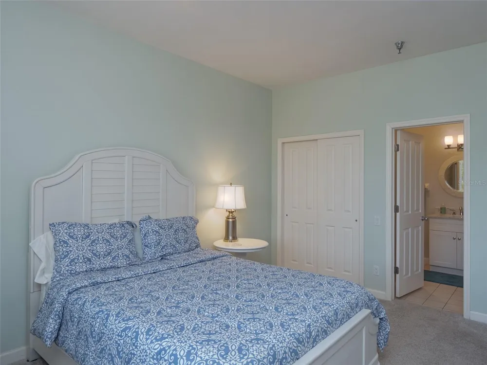 2013 HARBOUR LINKS DRIVE #2013 Longboat Key, FL 34228