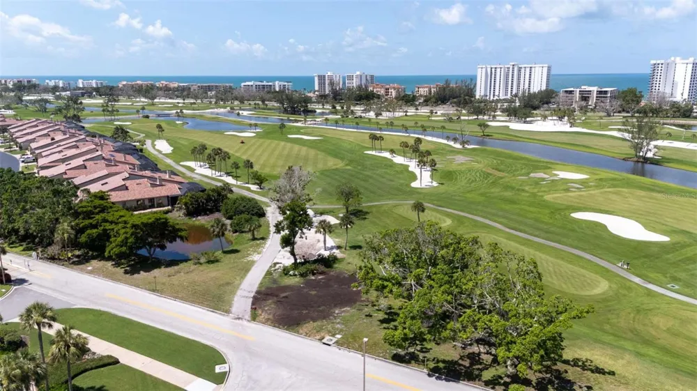 2013 HARBOUR LINKS DRIVE #2013 Longboat Key, FL 34228
