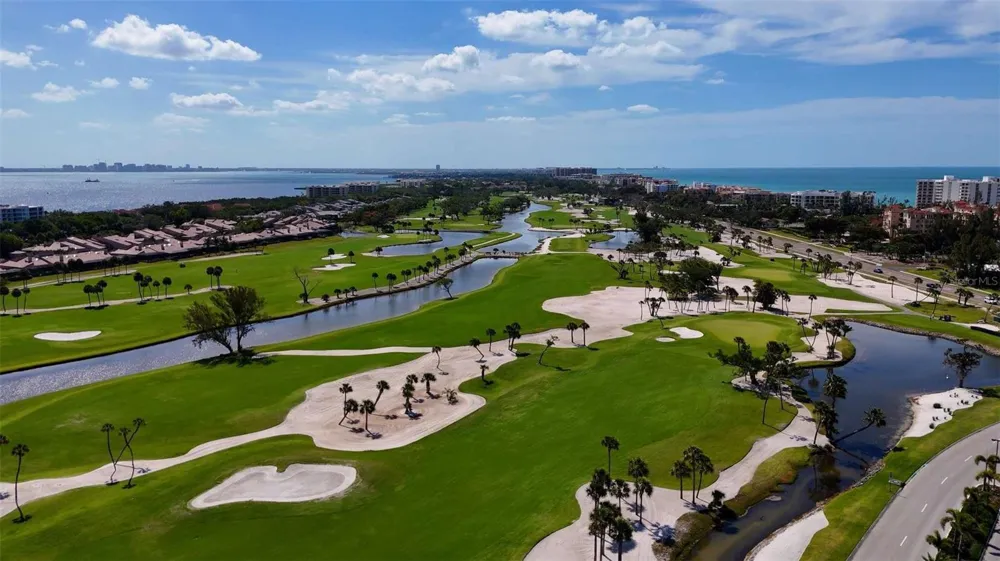 2013 HARBOUR LINKS DRIVE #2013 Longboat Key, FL 34228
