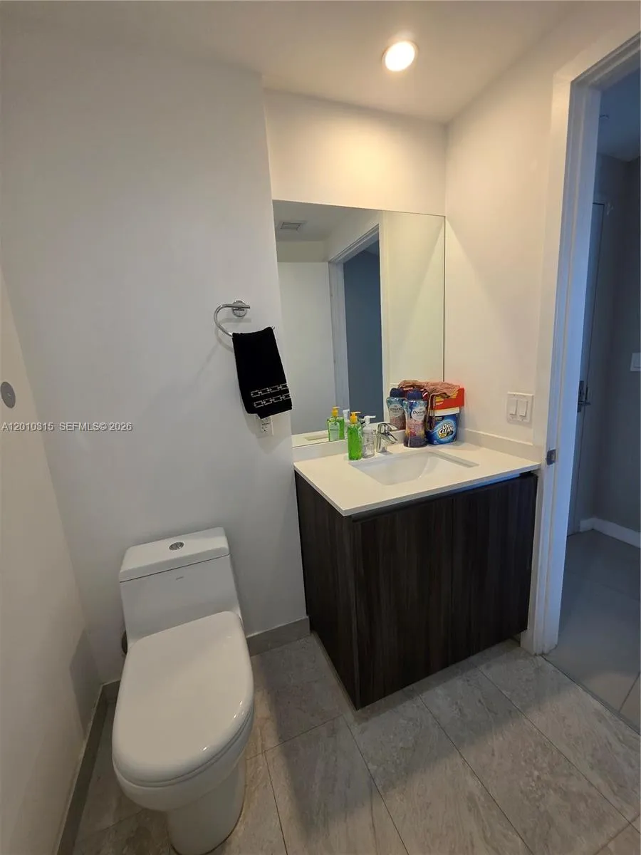 488 NE 18th St #301 Miami, FL 33132