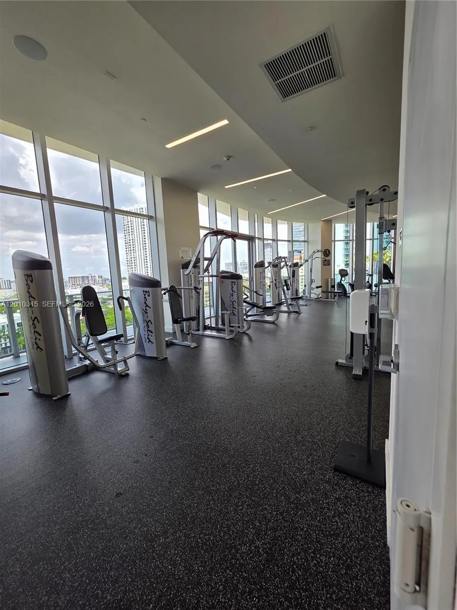 488 NE 18th St #301 Miami, FL 33132