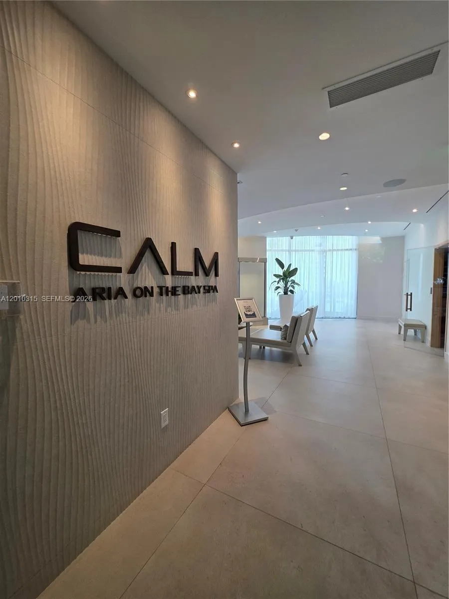 488 NE 18th St #301 Miami, FL 33132