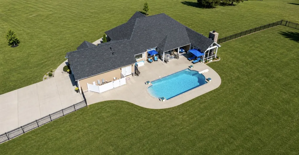 333 Moonlight Dr Vanleer, TN 37181