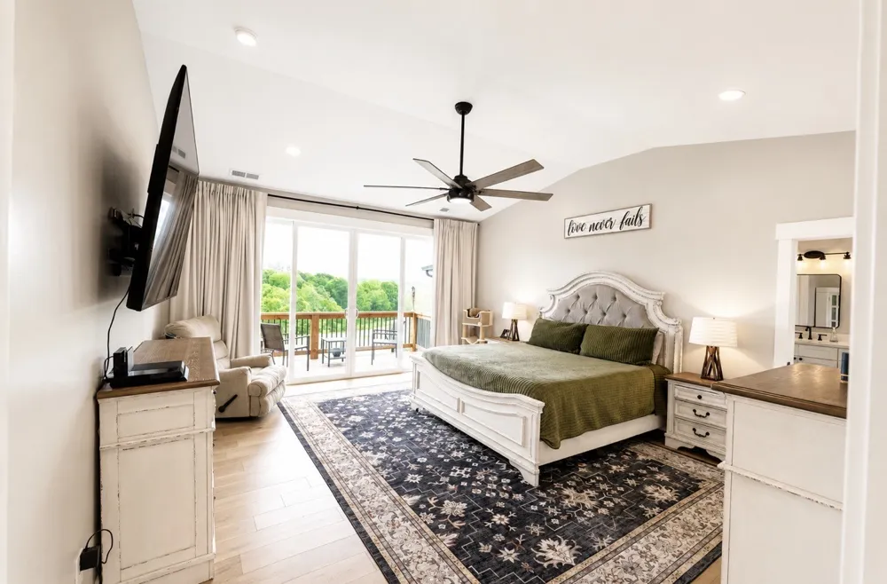 333 Moonlight Dr Vanleer, TN 37181