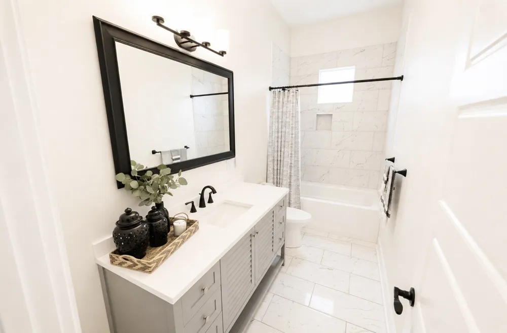 333 Moonlight Dr Vanleer, TN 37181