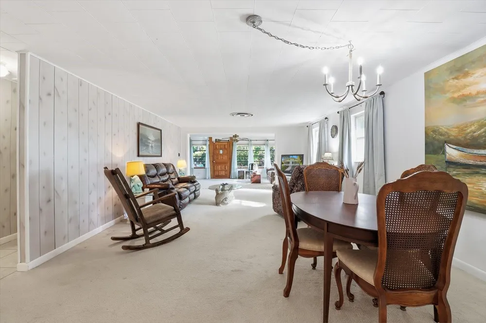 11641 E SALMON DRIVE Floral City, FL 34436