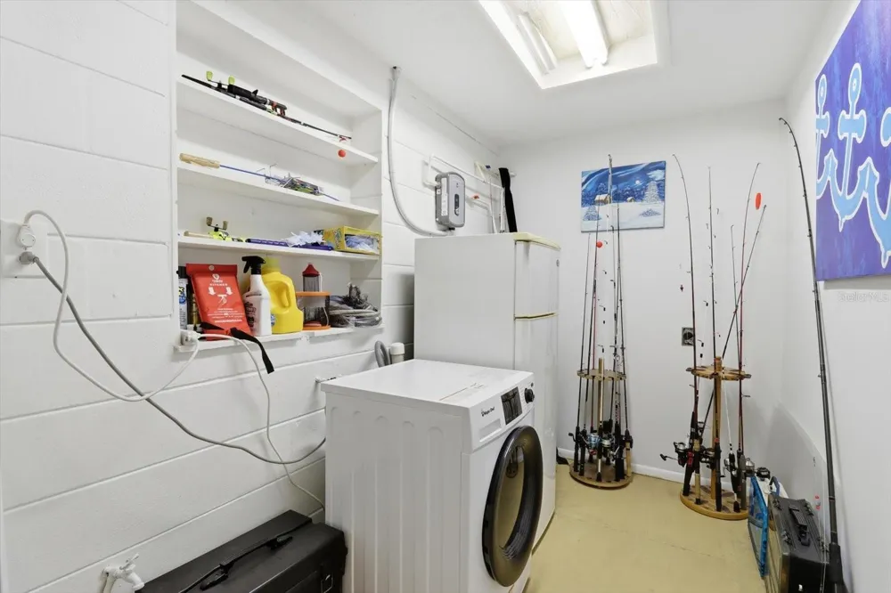11641 E SALMON DRIVE Floral City, FL 34436