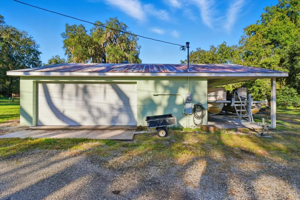 11641 E SALMON DRIVE Floral City, FL 34436