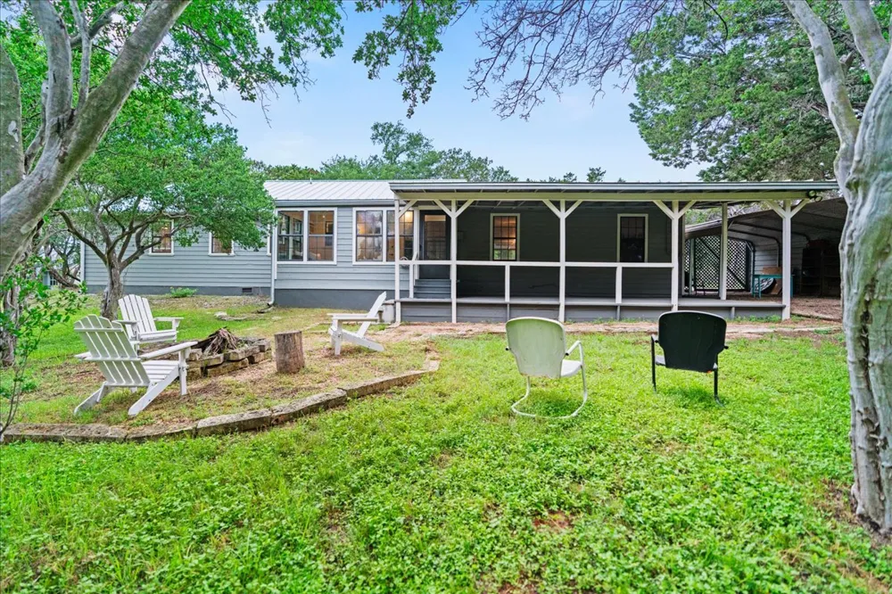 1401 Avenida Serena Marble Falls, TX 78654