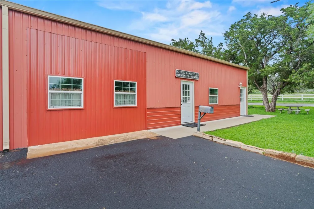 1401 Avenida Serena Marble Falls, TX 78654