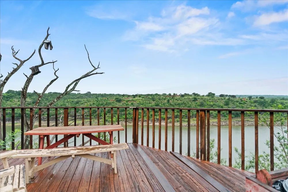 1401 Avenida Serena Marble Falls, TX 78654